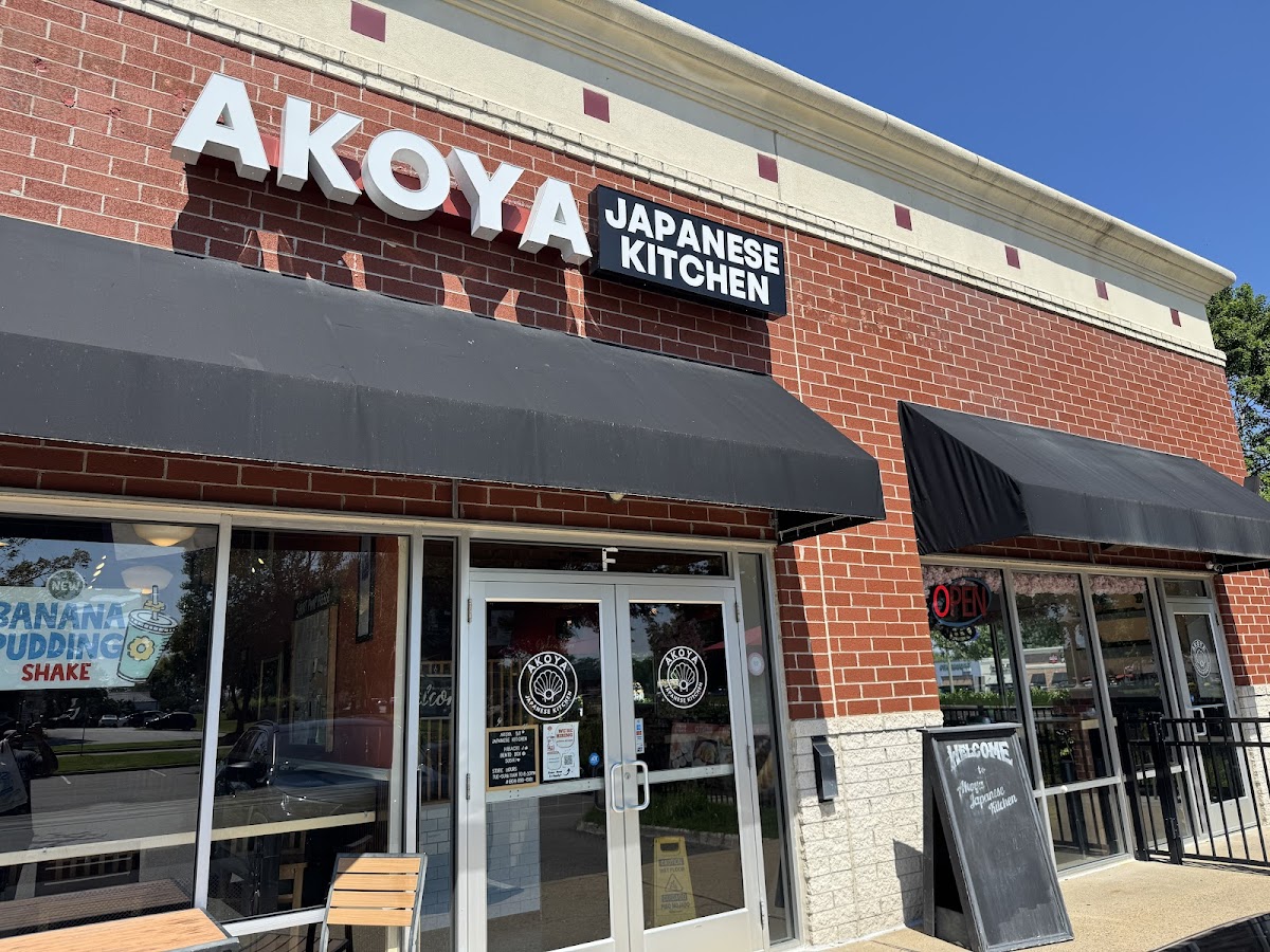 Akoya Kitchen